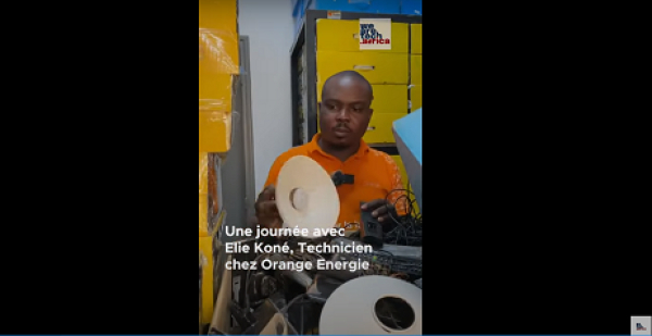 Une journée avec Elie Koné, technicien chez Orange Energies