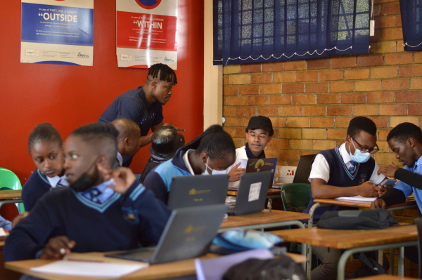 South Africa: EaziCode teaches coding online