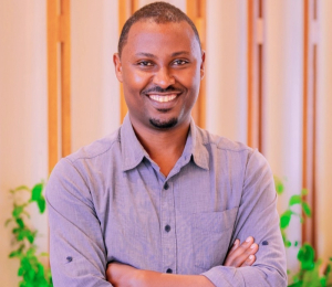 Avec PesaChoice, le Rwandais Davis Nteziryayo octroie des prêts aux salariés