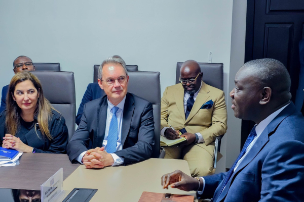 numerique-la-rdc-annonce-l-operationnalisation-d-un-financement-de-500-millions