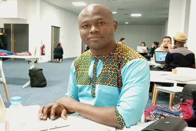 Cameroun : Pyrrus Koudjou fabrique et vend des kits d&rsquo;analyses des sols