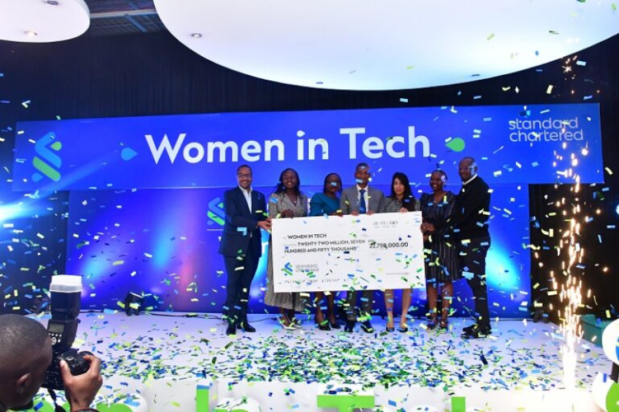 au-kenya-standard-chartered-women-in-technology-incubator-soutient-les-femmes-qui-entreprennent-dans-la-technologie