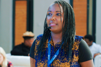 lucy-kimani-securise-le-transport-scolaire-grace-au-numerique