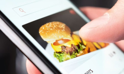 guinee-avec-son-application-mobile-dineroo-numerise-la-livraison-de-repas