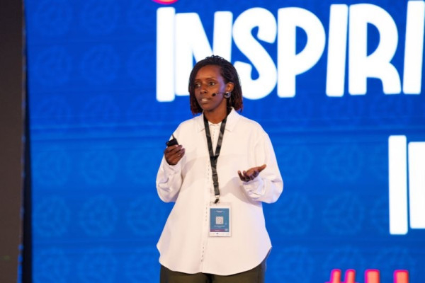 Rwandan Innovator, Cynthia Umutoniwabo, Transforms Food Waste into Organic Fertilizer Using IoT