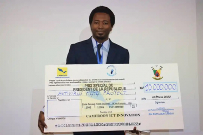 Cameroun : Stéphane Meye remporte le prix spécial du président de la République avec son antivirus « Meye Protect »