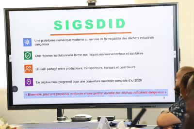cote-d-ivoire-la-gestion-des-dechets-industriels-dangereux-passe-au-numerique