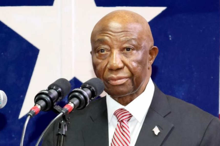 le-president-liberien-joseph-boakai-annonce-la-formation-de-plus-de-10-000-jeunes-en-competences-numeriques
