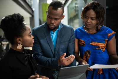 les-start-up-africaines-face-au-defi-de-l-emploi-des-jeunes