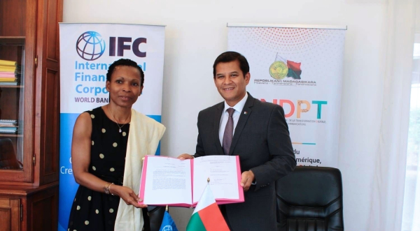 Madagascar et la SFI s’associent pour former 6 000 malgaches aux compétences informatiques