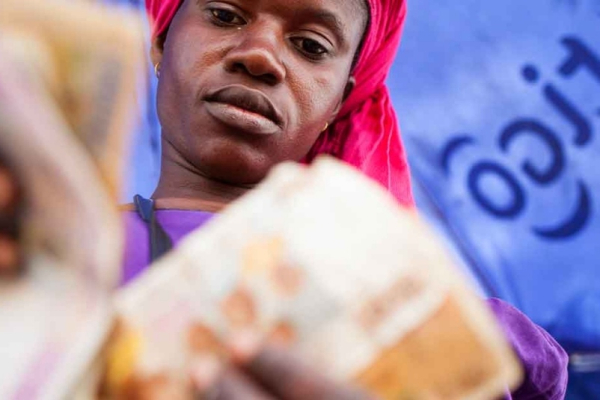 la-bad-et-le-tchad-signent-un-accord-de-don-de-650-000-pour-favoriser-l-inclusion-financiere-numerique-dans-le-pays