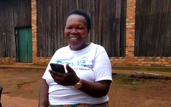 Au Rwanda, Save permet aux entreprises et aux particuliers de faire des économies