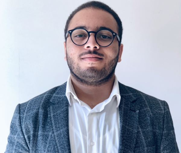 Le Marocain Reda Hachimy aide ses clients à gérer et surveiller leurs opérations sur les marchés financiers