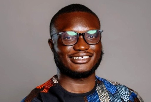 Victor Kenneth Baraza connecte les patients isol&eacute;s &agrave; un m&eacute;decin