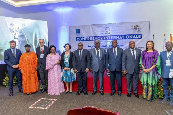 Le Premier ministre ivoirien appelle le REFRAM à préserver les plateformes numériques des contenus toxiques