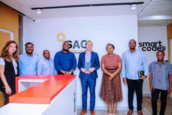 Smart Lab favorise l’innovation des jeunes et le développement des start-up en Tanzanie