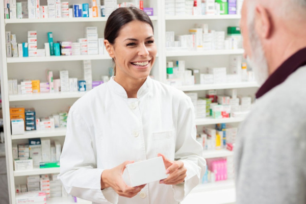 Algerian Pharmacists Push for Digital Prescriptions to Curb Drug Fraud