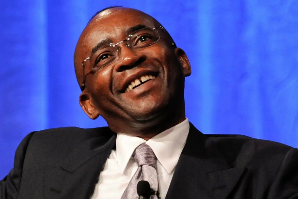 Strive Masiyiwa Drives Africa&#039;s Connected Future with Broadband and Beyond