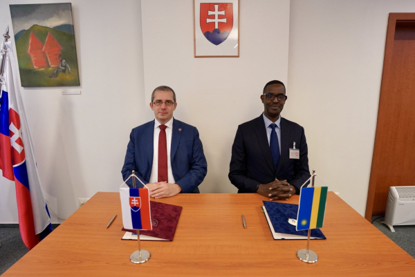 rwanda-slovakia-sign-cybersecurity-cooperation-deal-to-strengthen-threat-response