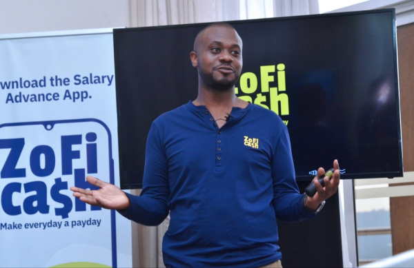 L’Ougandais Paul Kirungi donne aux employés plus de flexibilité dans leurs finances mensuelles avec Zofi Cash