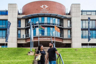 L&#039;UE octroie plus de 400 000 $ à l&#039;université de Johannesburg pour révolutionner l&#039;éducation grâce au numérique