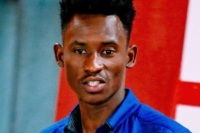 Julius David Wambogo connecte prestataires de services et clients