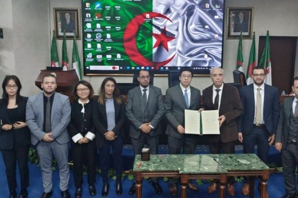 Algérie : le ministère de l&#039;Enseignement supérieur s’allie à Huawei pour équiper les universités en technologies de pointe