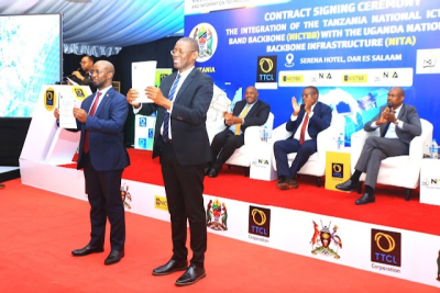 La Tanzanie s’est connectée à l&#039;Ouganda par fibre optique et envisage de faire pareil avec la RDC et le Soudan du Sud