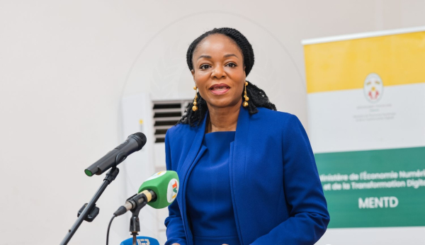 Togo : 900 tuteurs recherchés pour encadrer les formations numériques