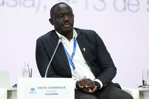 L’Ougandais David Gonahasa numérise l’industrie du voyage et du tourisme en Afrique