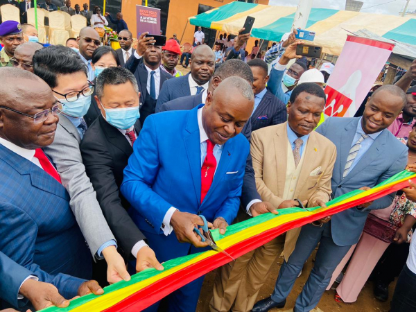 Le Congo et Cameroun partagent désormais un débit Internet plus rapide grâce leur interconnexion par fibre optique