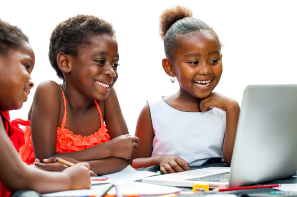 Nigeria : Qataloog promeut l’éducation en ligne et favorise l&#039;accès aux manuels scolaires et académiques numériques