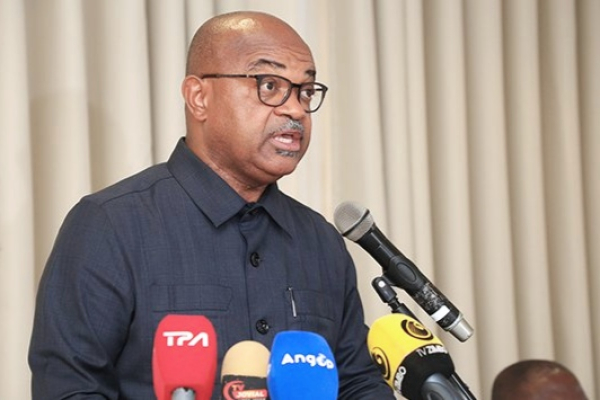 Les Républiques d&#039;Angola et de Zambie interconnectées par fibre optique