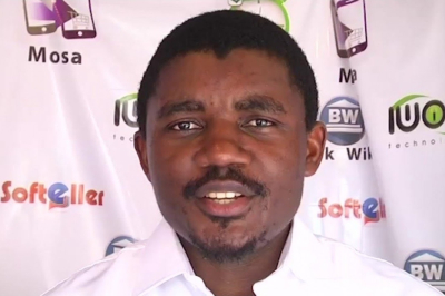 cameroun-collins-fomba-ken-cree-des-outils-numeriques-pour-banques-et-consommateurs