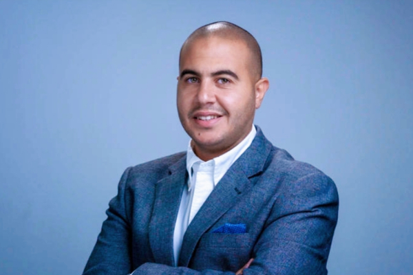 l-egyptien-maged-negm-mise-sur-la-tech-pour-reduire-les-files-d-attente