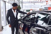 Côte d’Ivoire: Monbolide helps rent luxury cars with a few clicks