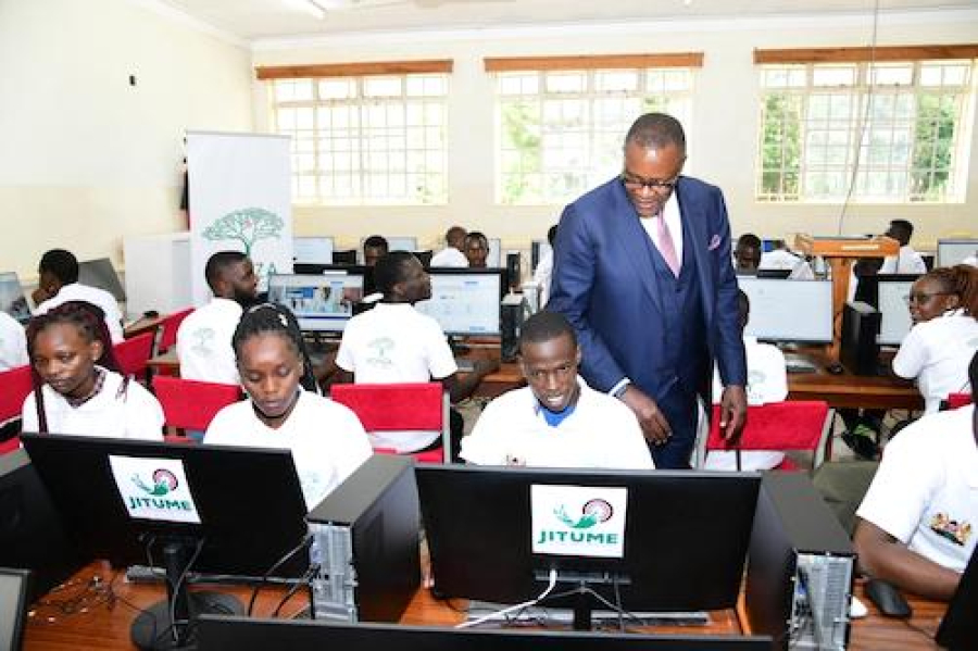 kenya-government-accelerates-deployment-of-laboratories-to-enhance-digital-literacy