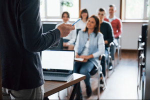 L'Alg&eacute;rie lance un programme national de formation en IA pour acc&eacute;l&eacute;rer la cr&eacute;ation de start-up