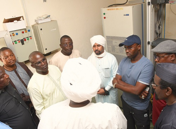 Tchad : le ministre a inspecté les infrastructures numériques à Doba et Koumra