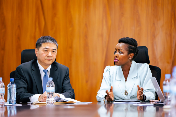 numerique-et-cybersecurite-le-rwanda-et-la-chine-discutent-de-cooperation